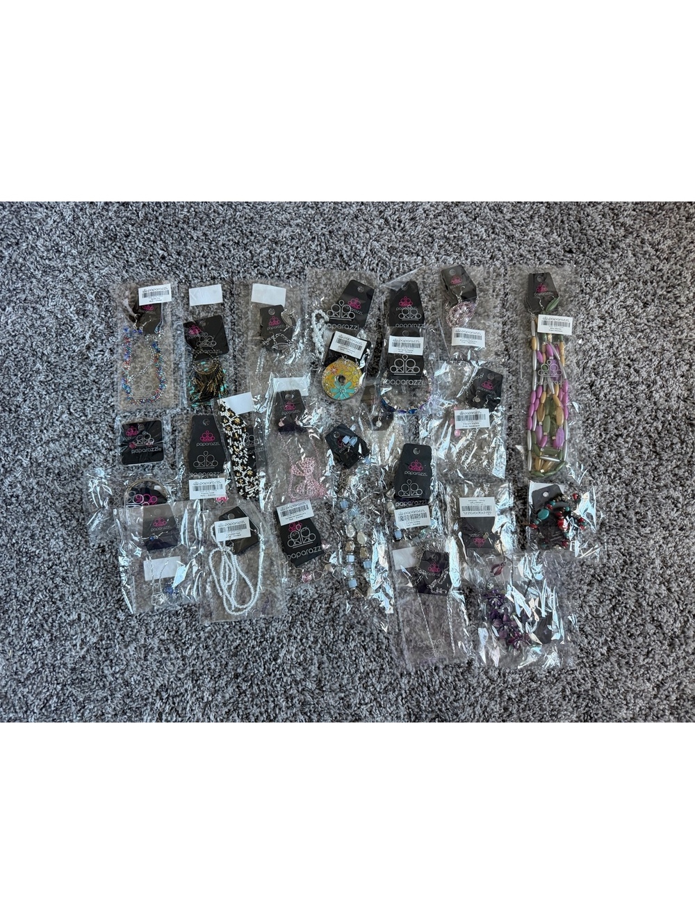Paparazzi Jewelry Lot of 25, Assorted Mix New Necklaces, Bracelets, Earrings.